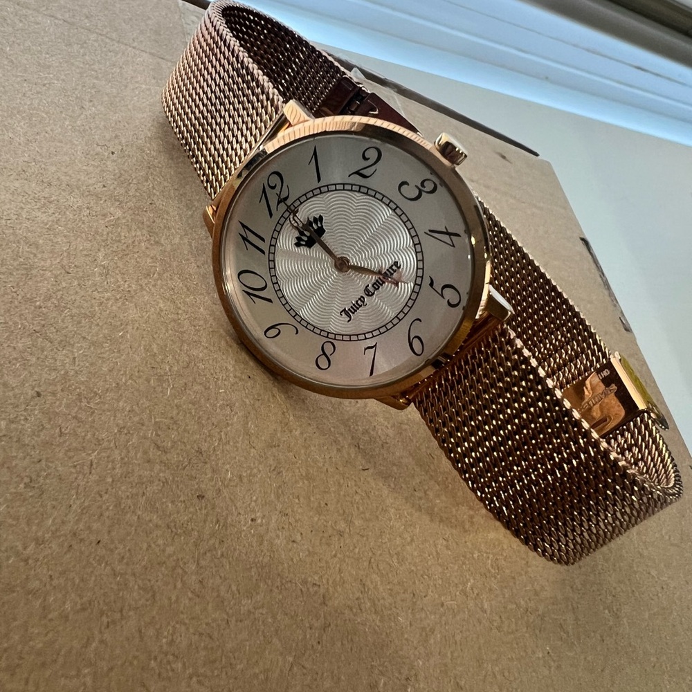 Juicy Couture Gold Mesh Strap Watch - Picture 2 of 3